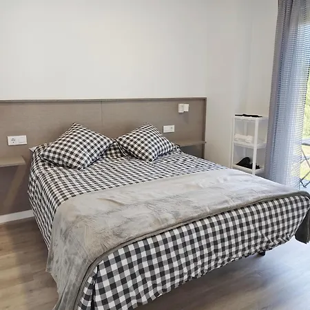 Pes Na Area Fisterra 13 Apartman *