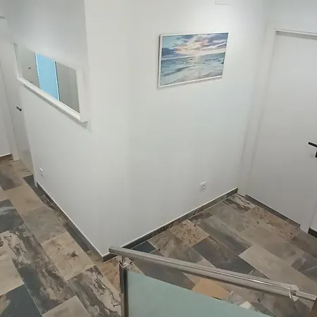 Apartmán Pes Na Area Fisterra 13 *